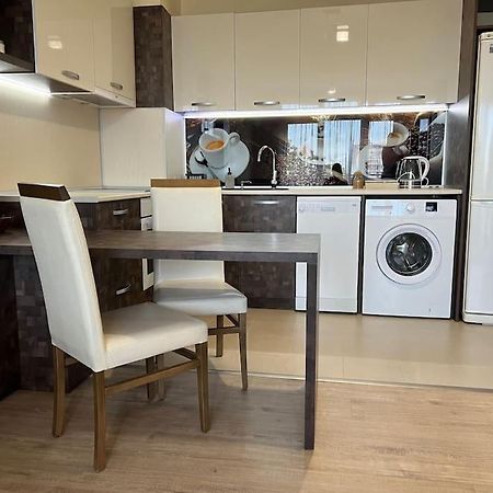 Cozy Apartment - Free Parking Plovdiv Eksteriør bilde